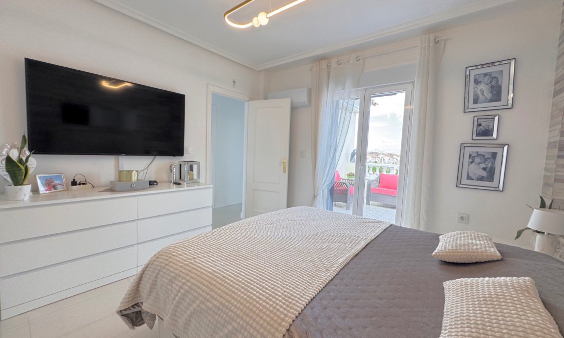 Használt Ingatlanok - Villa -
Algorfa - Inland