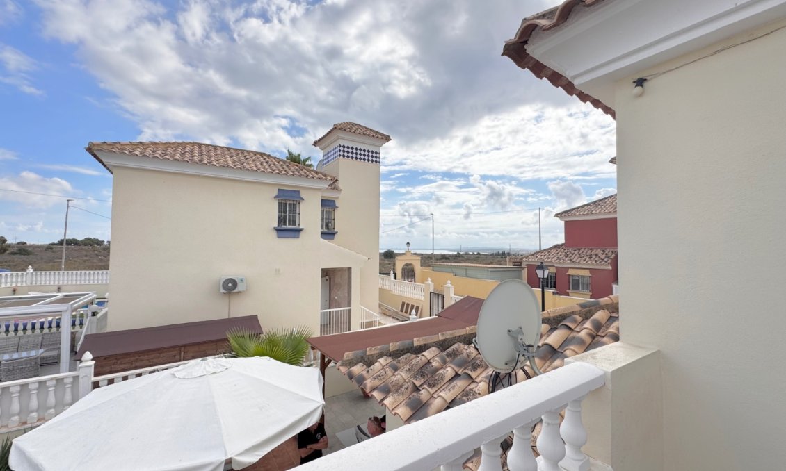 Használt Ingatlanok - Villa -
Algorfa - Inland