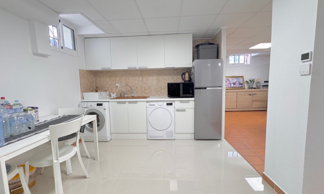 Használt Ingatlanok - Villa -
Algorfa - Inland