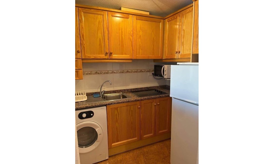 Resale - Apartment -
Torrevieja - El Molino