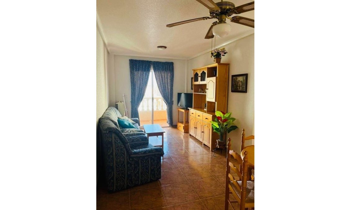 Resale - Apartment -
Torrevieja - El Molino