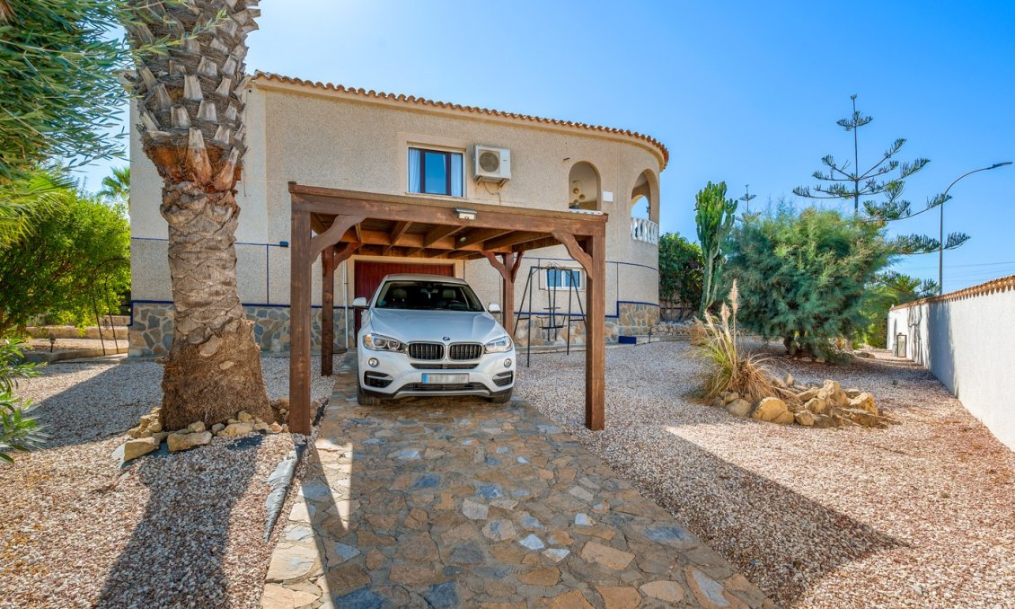 Resale - Villa -
Almoradí - Inland