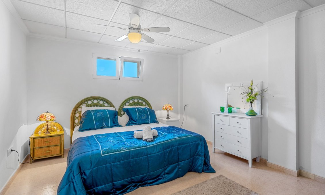 Resale - Villa -
Almoradí - Inland