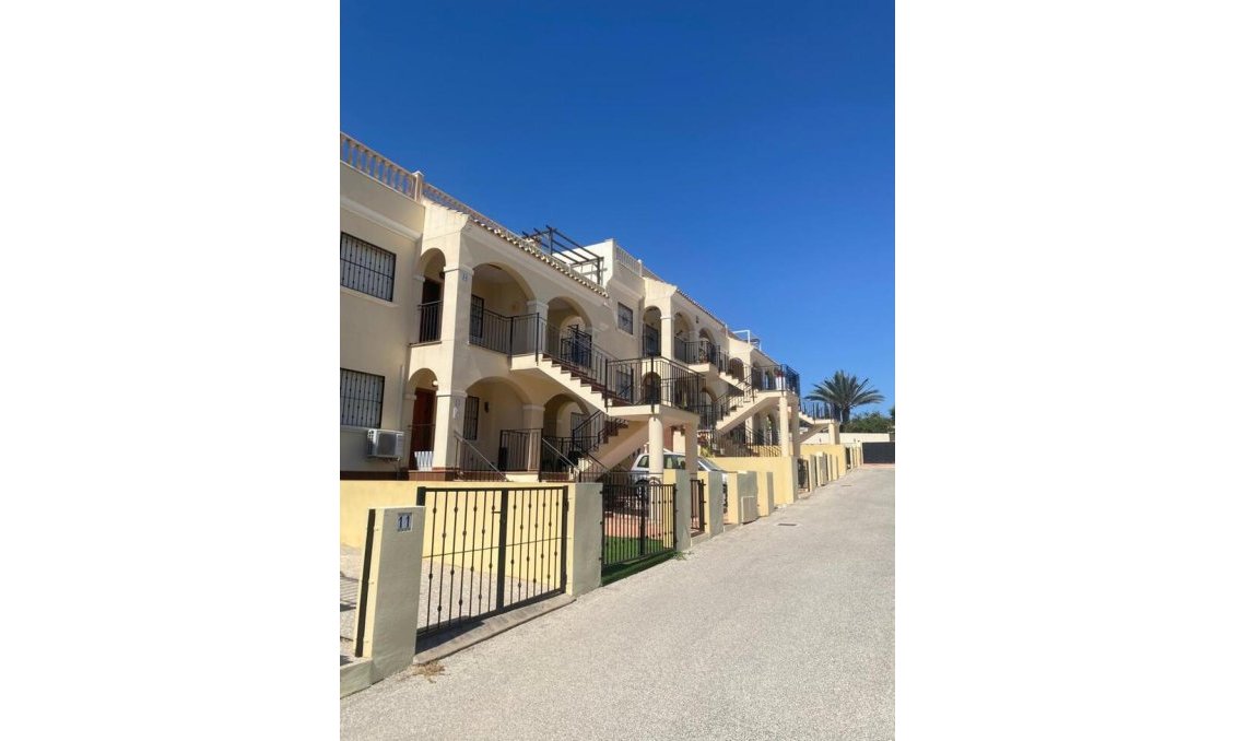 Resale - Apartment -
Algorfa - Costa Blanca