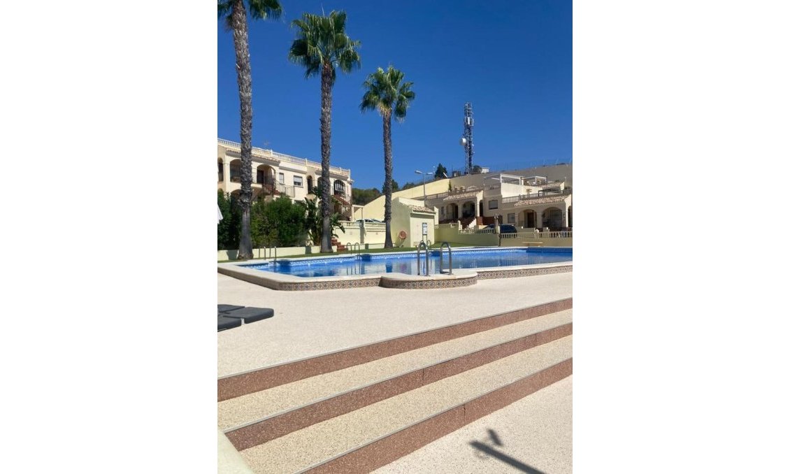 Resale - Apartment -
Algorfa - Costa Blanca