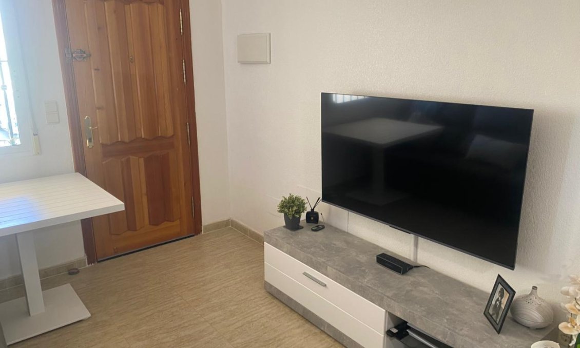 Resale - Apartment -
Algorfa - Costa Blanca