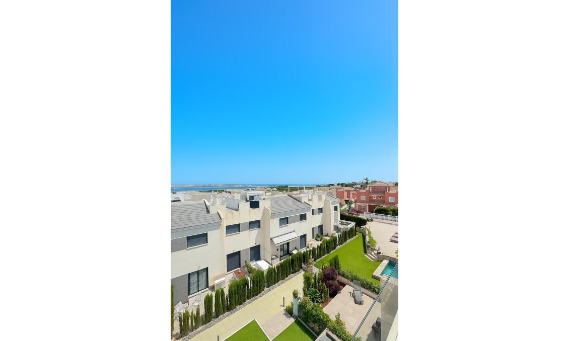 Wiederverkauf - Wohnung -
Los Balcones - Costa Blanca