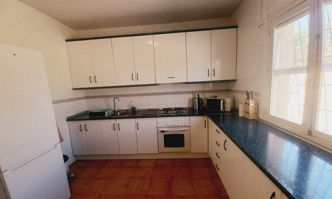 Wiederverkauf - Villa -
Canadas De San Pedro - Inland