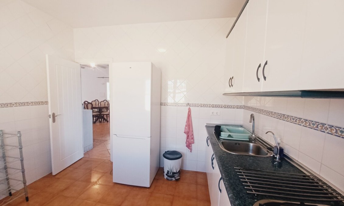 Wiederverkauf - Villa -
Canadas De San Pedro - Inland