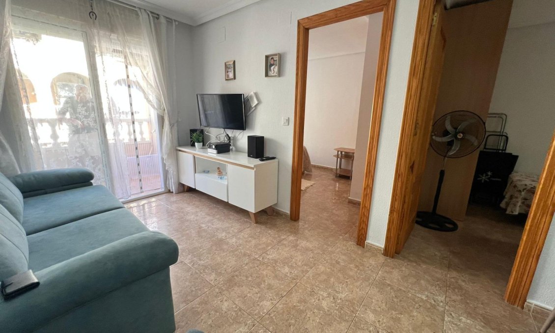 Resale - Apartment -
Torrevieja - Playa de los Locos