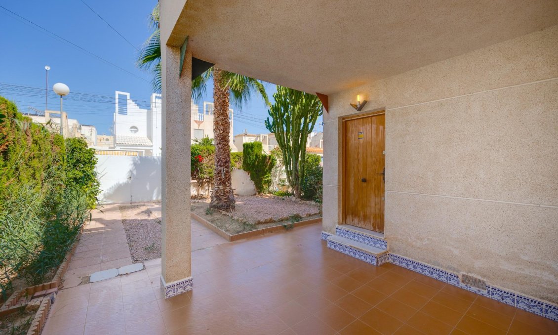 Resale - Town House -
Torrevieja - Paraje Natural