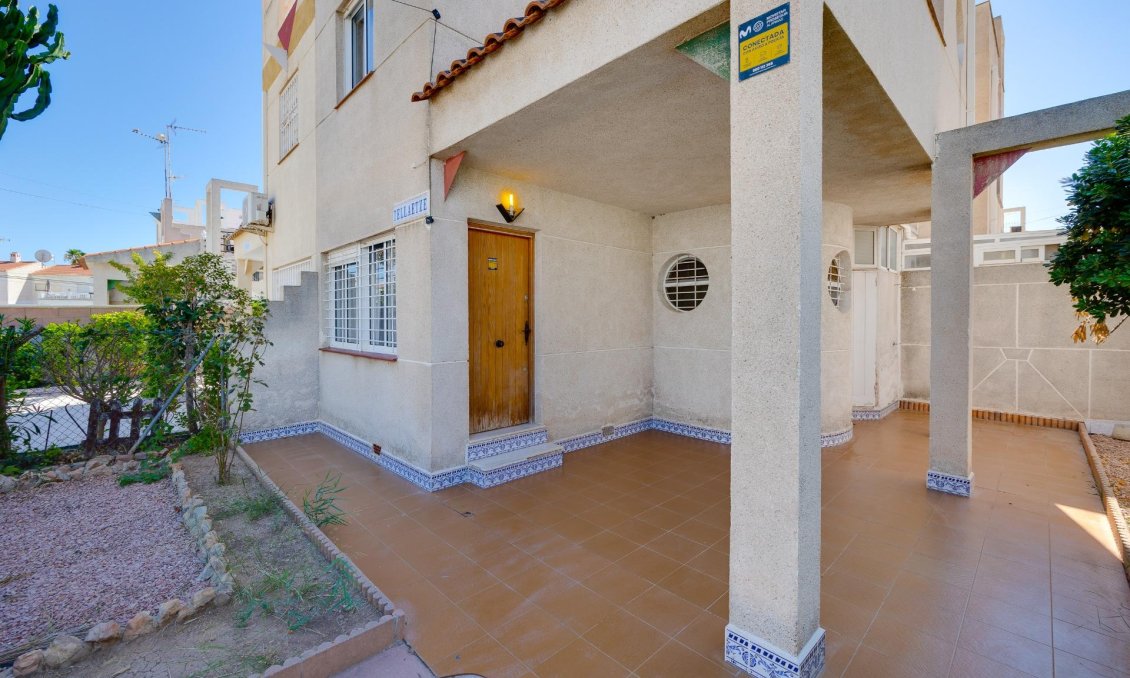 Resale - Town House -
Torrevieja - Paraje Natural