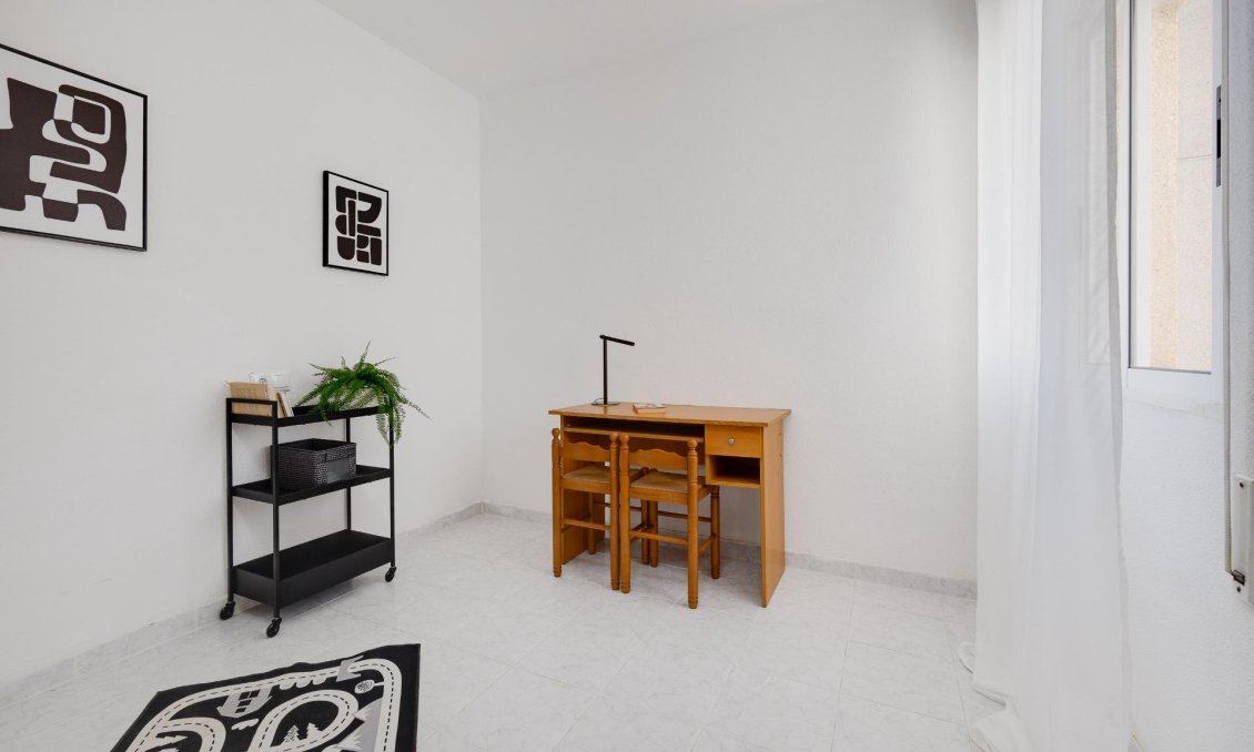 Resale - Town House -
Torrevieja - Paraje Natural