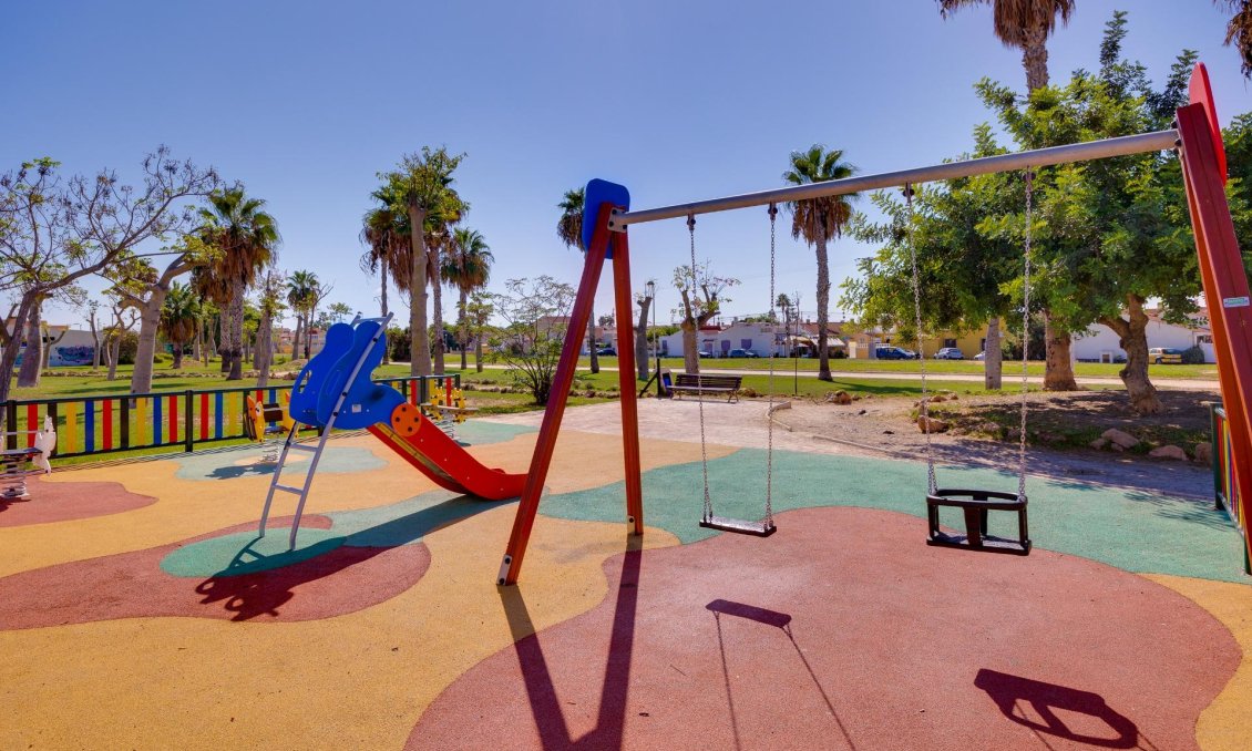 Resale - Town House -
Torrevieja - Paraje Natural