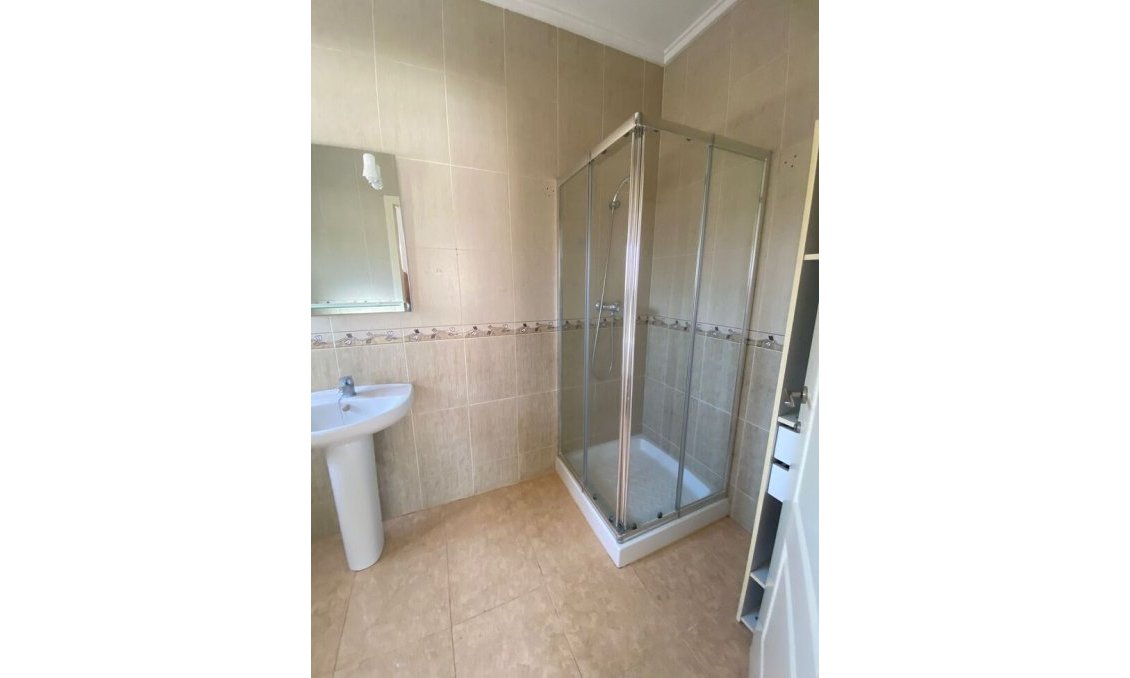 Resale - Villa -
Catral - Costa Blanca