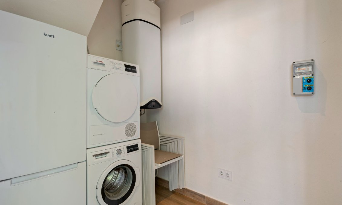 Wiederverkauf - Villa -
Orihuela Costa - Costa Blanca