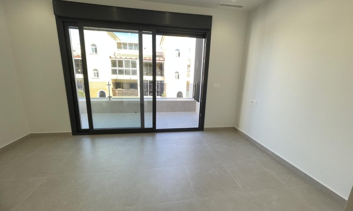 Neue Gebäude - Villa -
Almoradí - Heredades