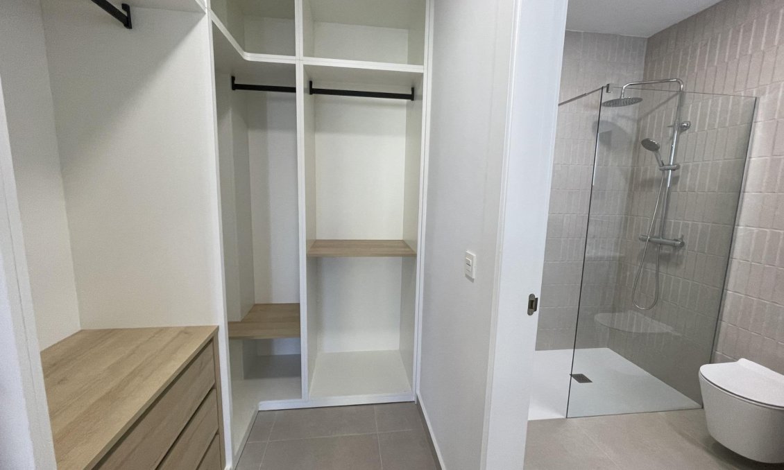 Neue Gebäude - Villa -
Almoradí - Heredades