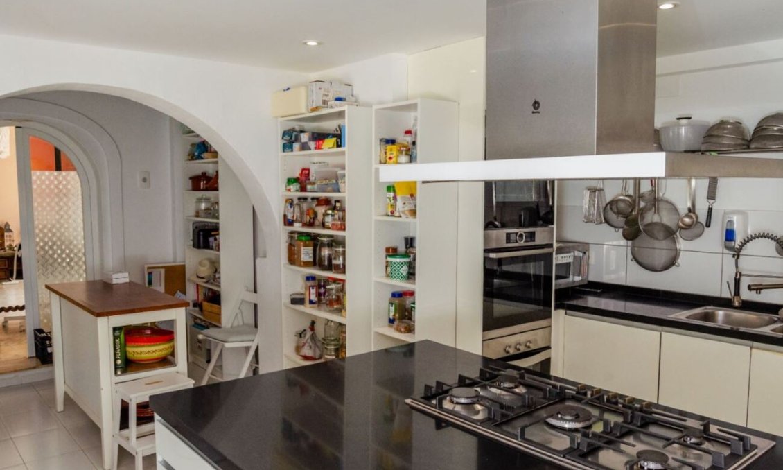 Resale - Villa -
Orxeta