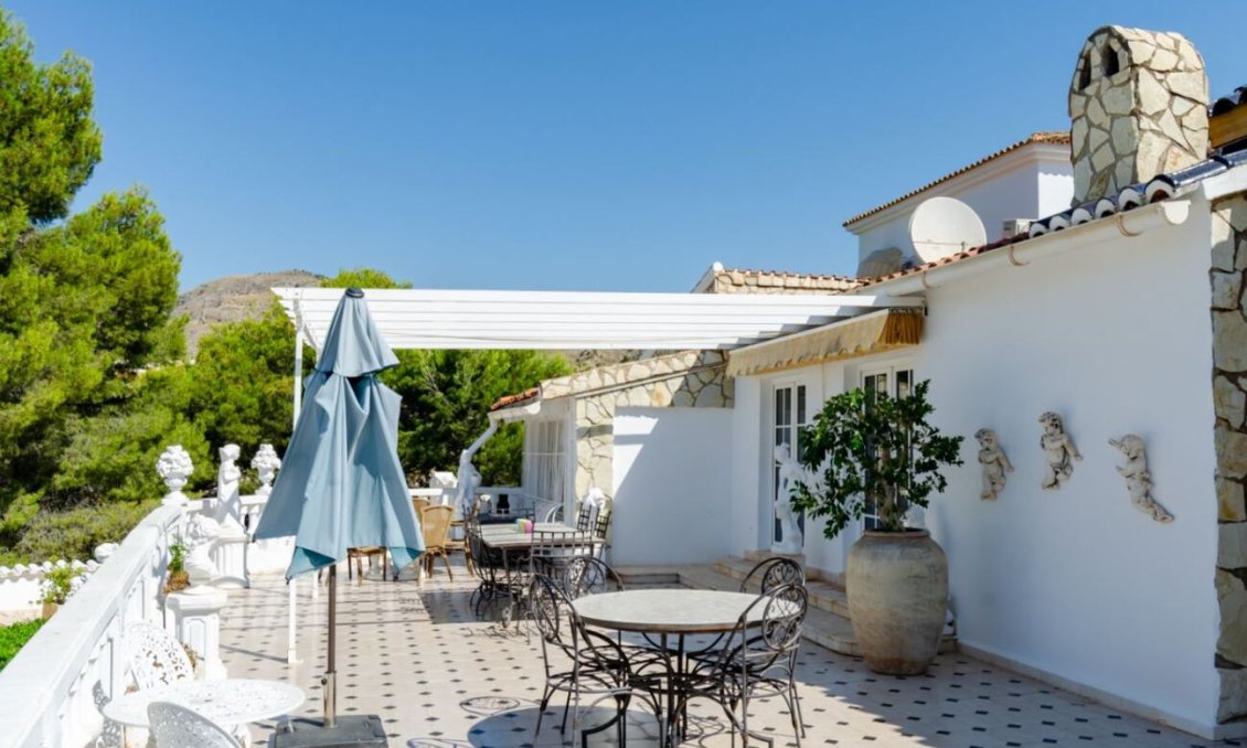 Resale - Villa -
Orxeta