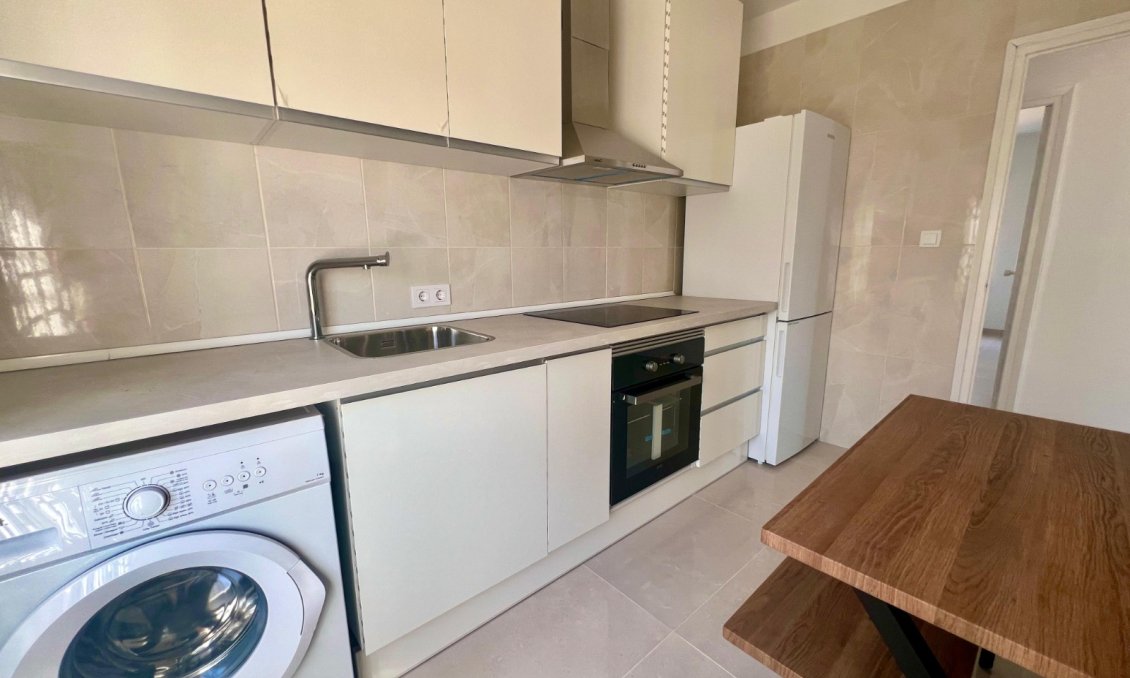 Wiederverkauf - Villa -
La Mata - Costa Blanca