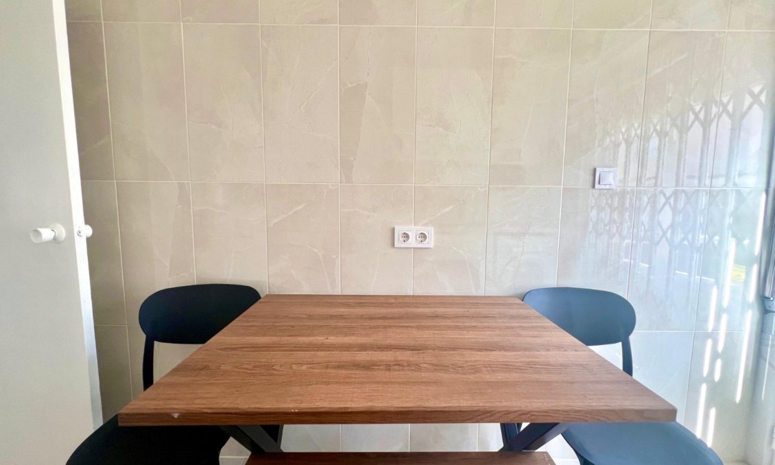 Wiederverkauf - Villa -
La Mata - Costa Blanca