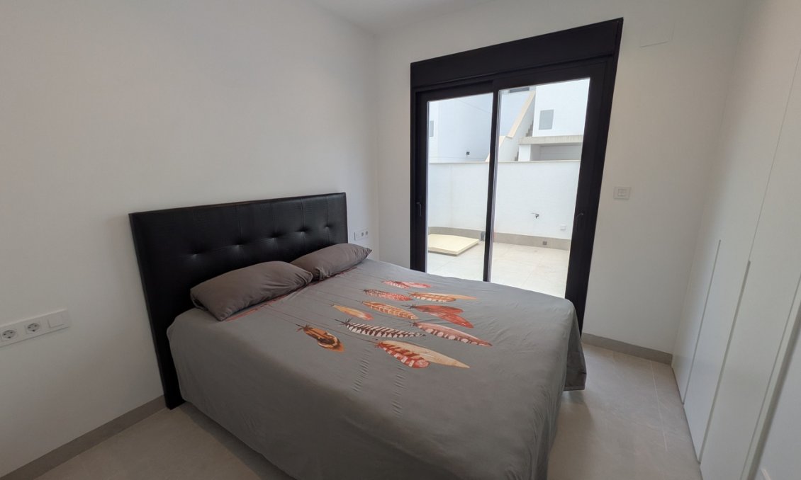 Wiederverkauf - Bungalow -
Pilar de la Horadada - Costa Blanca