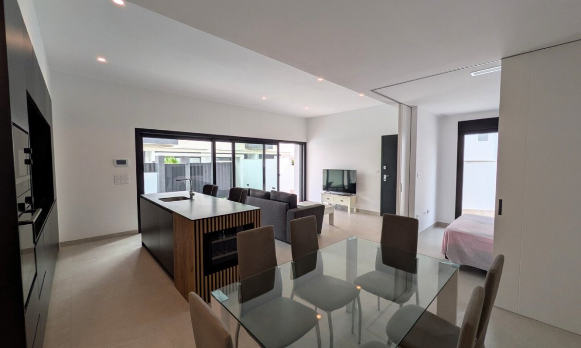 Wiederverkauf - Bungalow -
Pilar de la Horadada - Costa Blanca