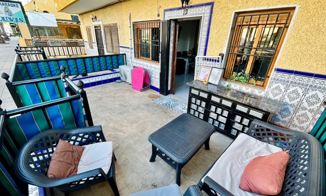 Resale - Duplex -
Torrevieja - Costa Blanca