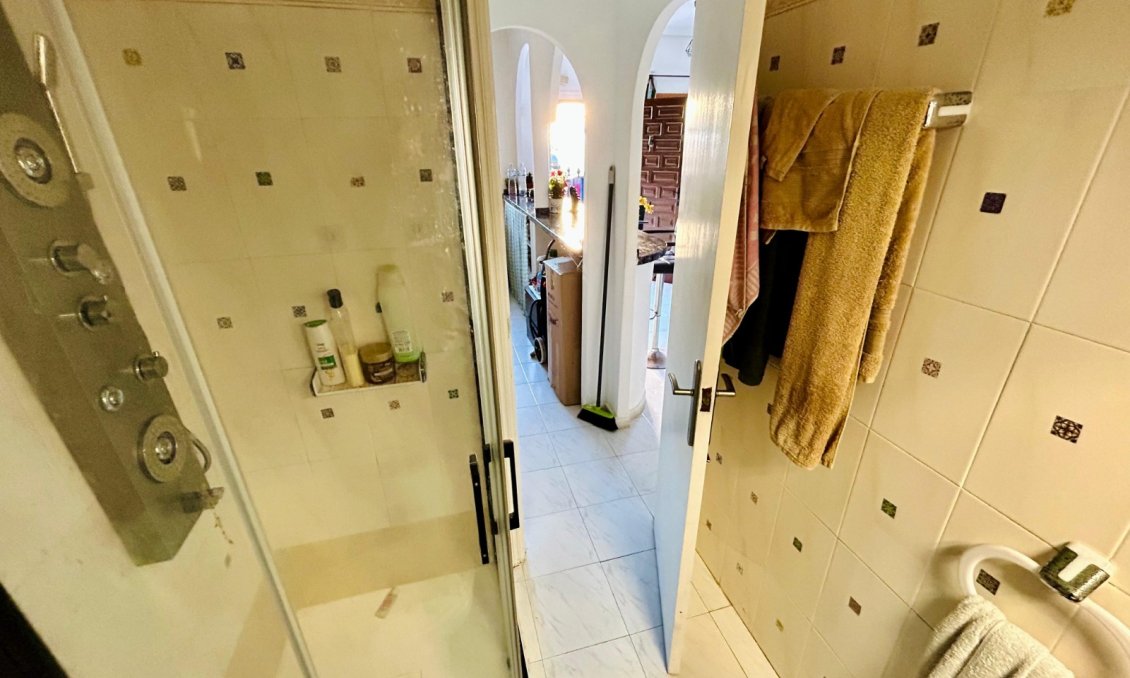 Resale - Duplex -
Torrevieja - Costa Blanca