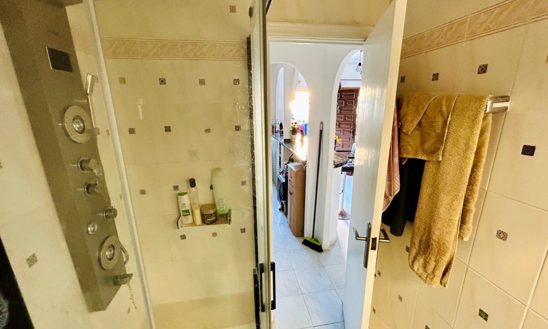 Resale - Duplex -
Torrevieja - Costa Blanca