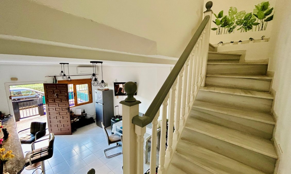 Resale - Duplex -
Torrevieja - Costa Blanca