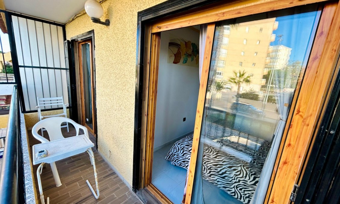 Resale - Duplex -
Torrevieja - Costa Blanca