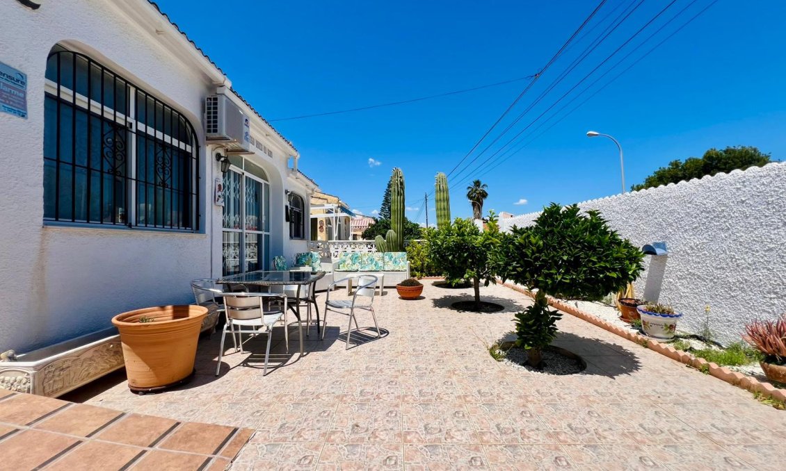 Resale - Town House -
Torrevieja - Costa Blanca