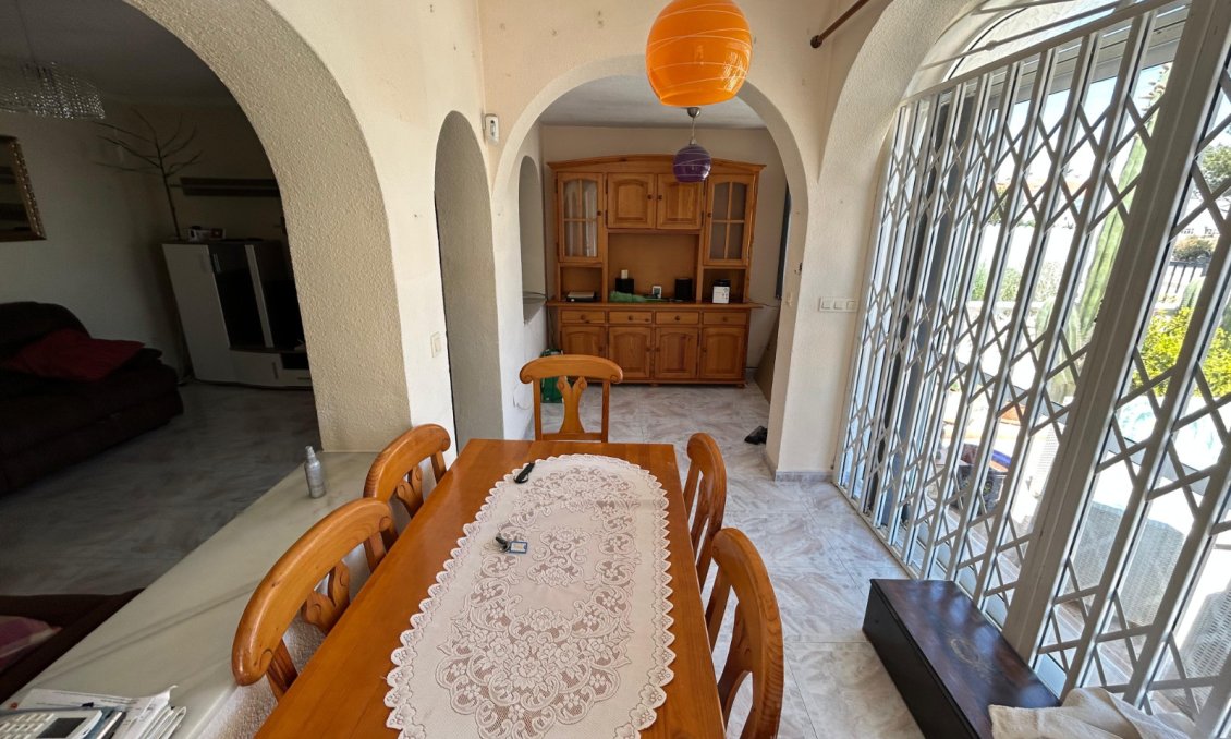 Resale - Town House -
Torrevieja - Costa Blanca