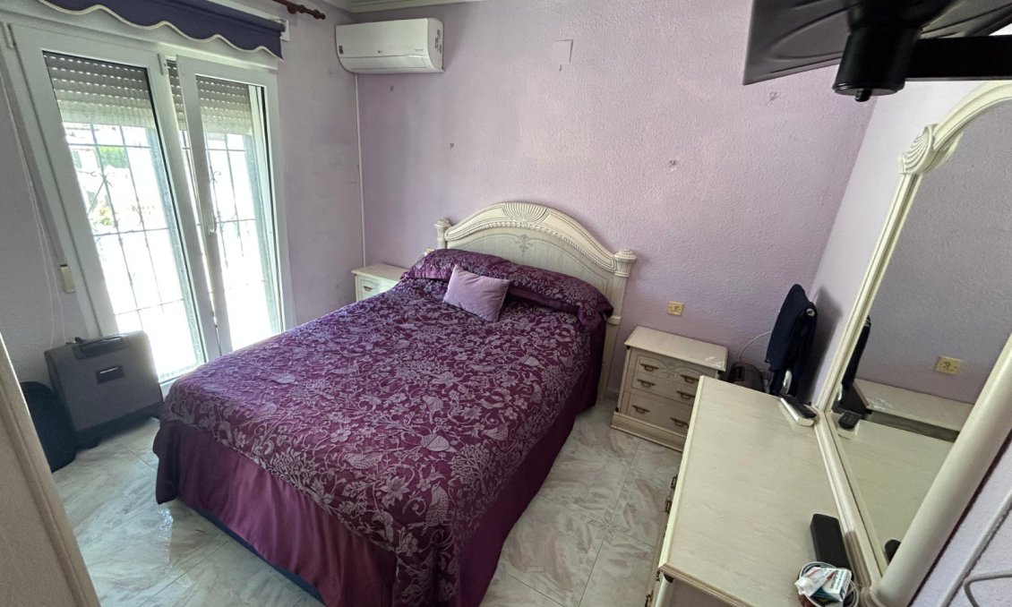 Resale - Town House -
Torrevieja - Costa Blanca