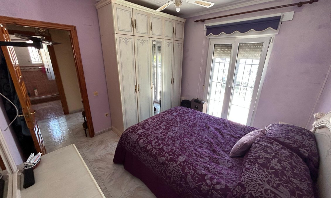 Resale - Town House -
Torrevieja - Costa Blanca