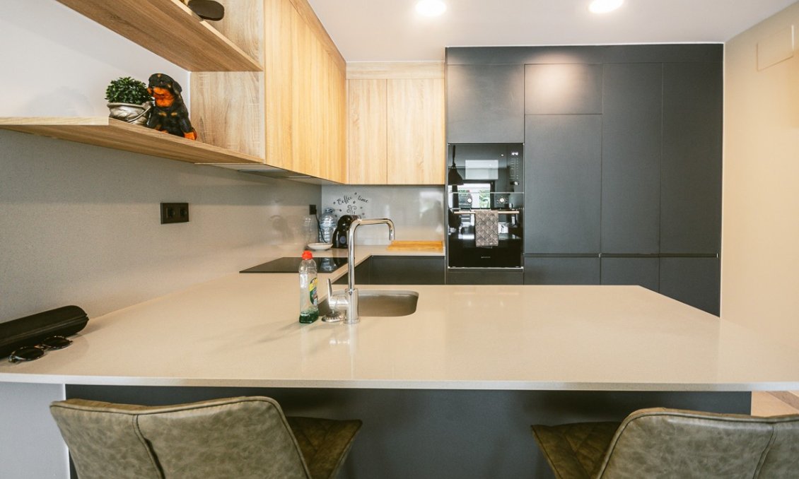 Resale - Apartment -
Lo Crispin - Inland