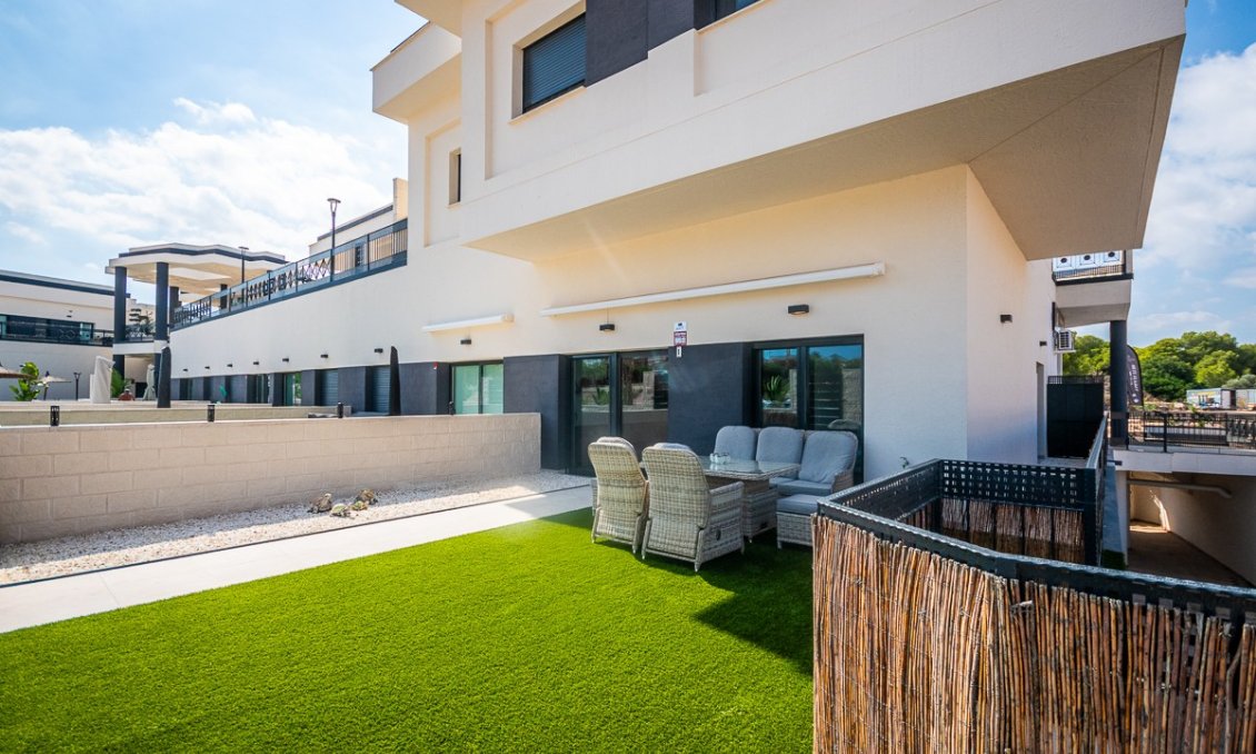 Resale - Apartment -
Lo Crispin - Inland