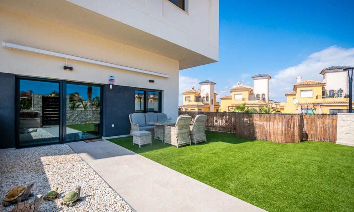 Resale - Apartment -
Lo Crispin - Inland