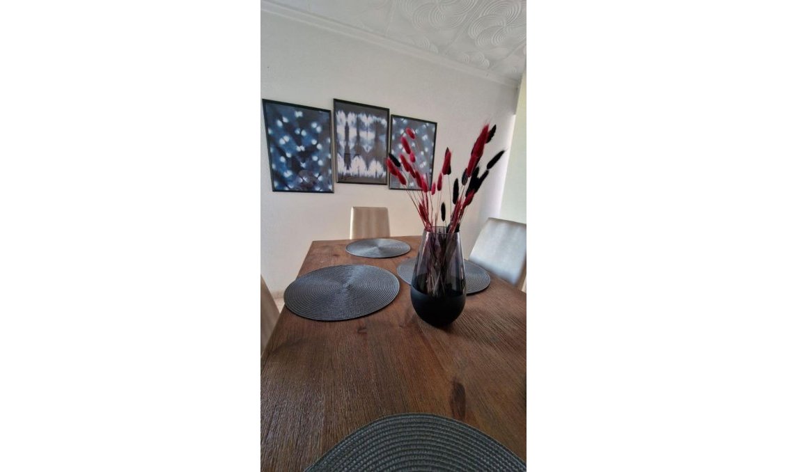 Resale - Apartment -
Torrevieja - Playa de los Locos