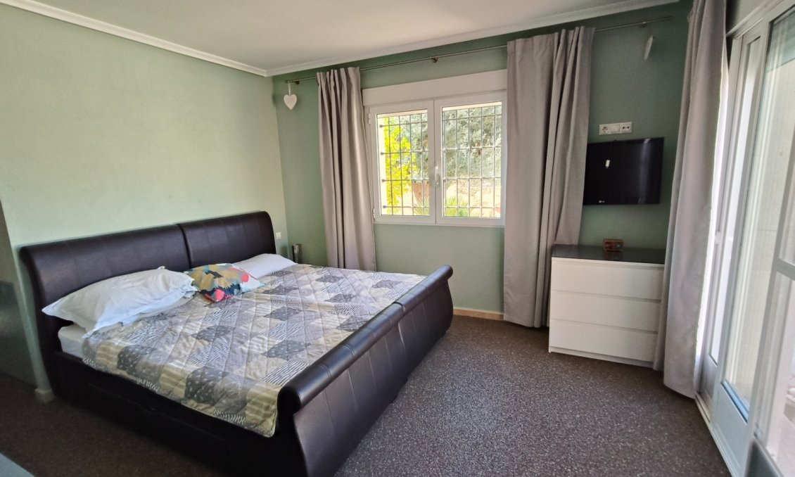 Resale - Villa -
La Romana - Inland