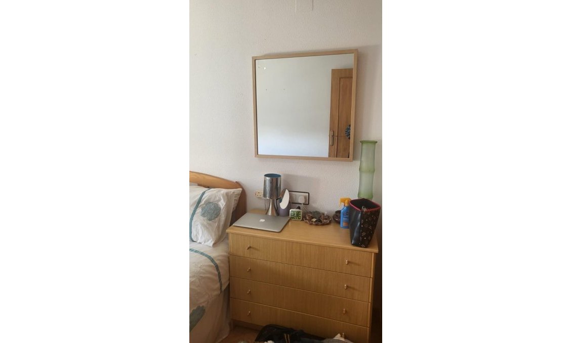 Resale - Bungalow -
Torrevieja - Torretas