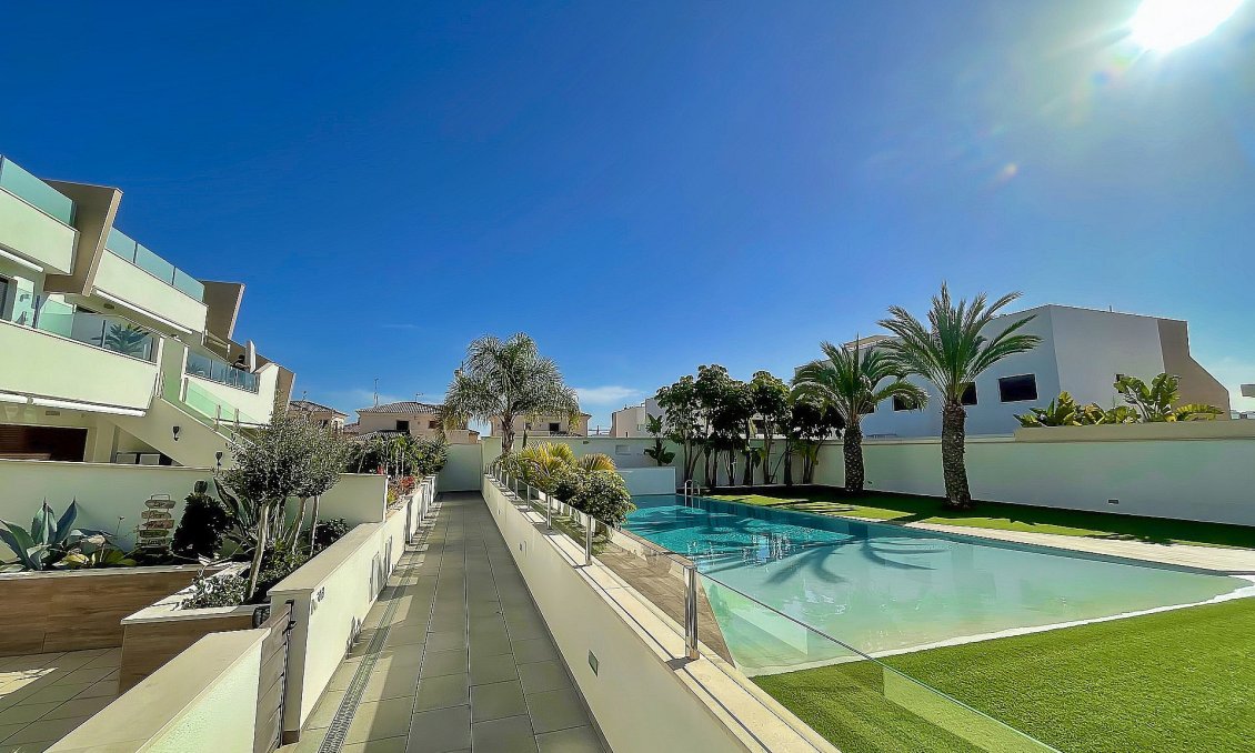 Resale - Apartment -
Pilar de la Horadada - Costa Blanca