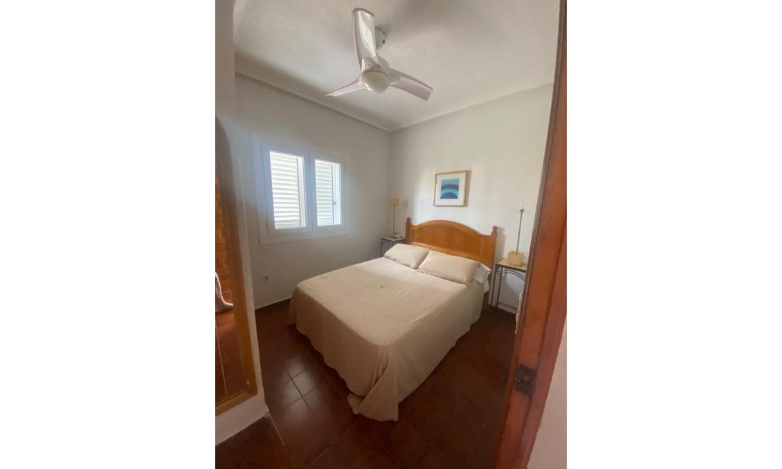 Wiederverkauf - Villa -
Los Balcones - Costa Blanca