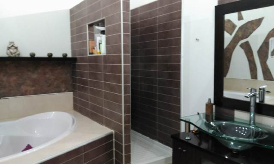 Wiederverkauf - Villa -
La Matanza - Inland