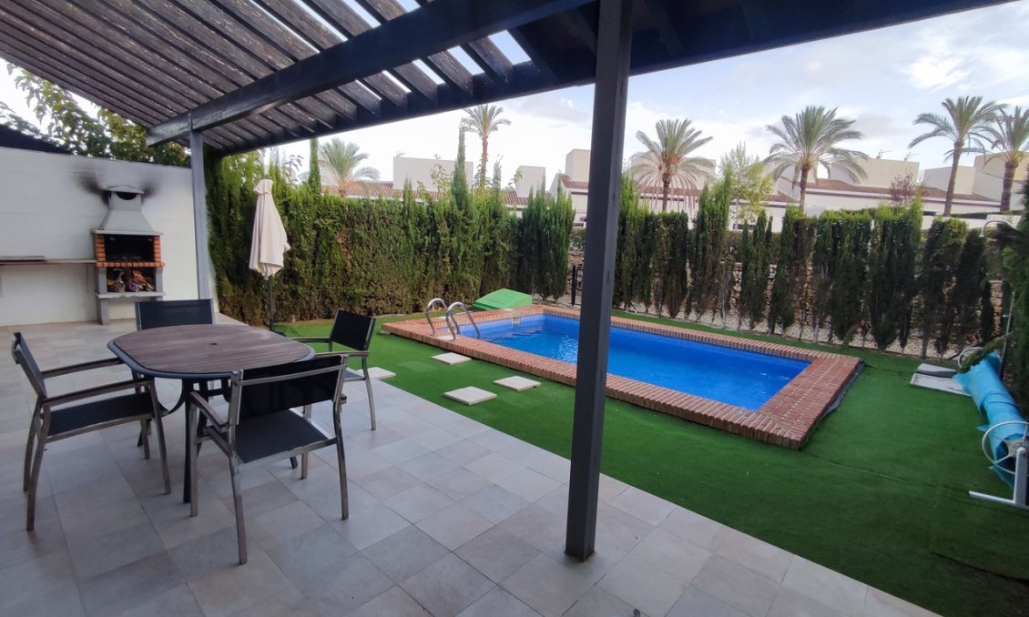 Resale - Villa -
Peraleja Golf - Inland