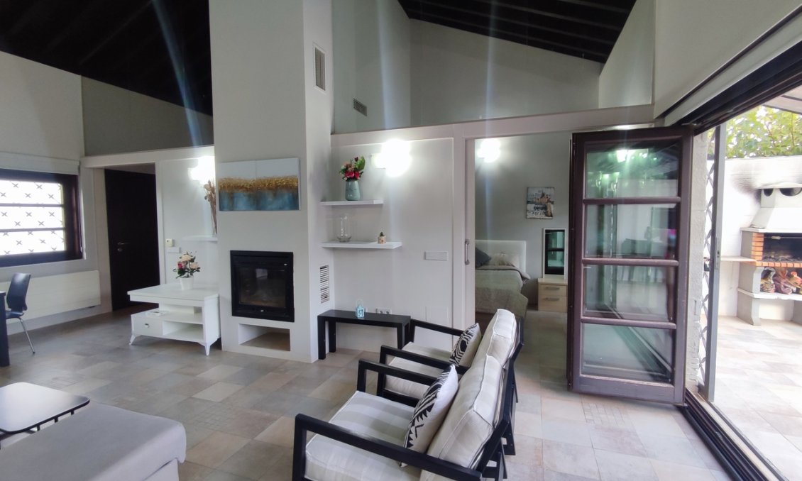 Resale - Villa -
Peraleja Golf - Inland