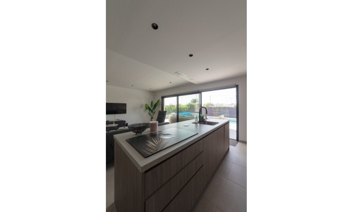 Wiederverkauf - Villa -
Los Montesinos - Costa Blanca