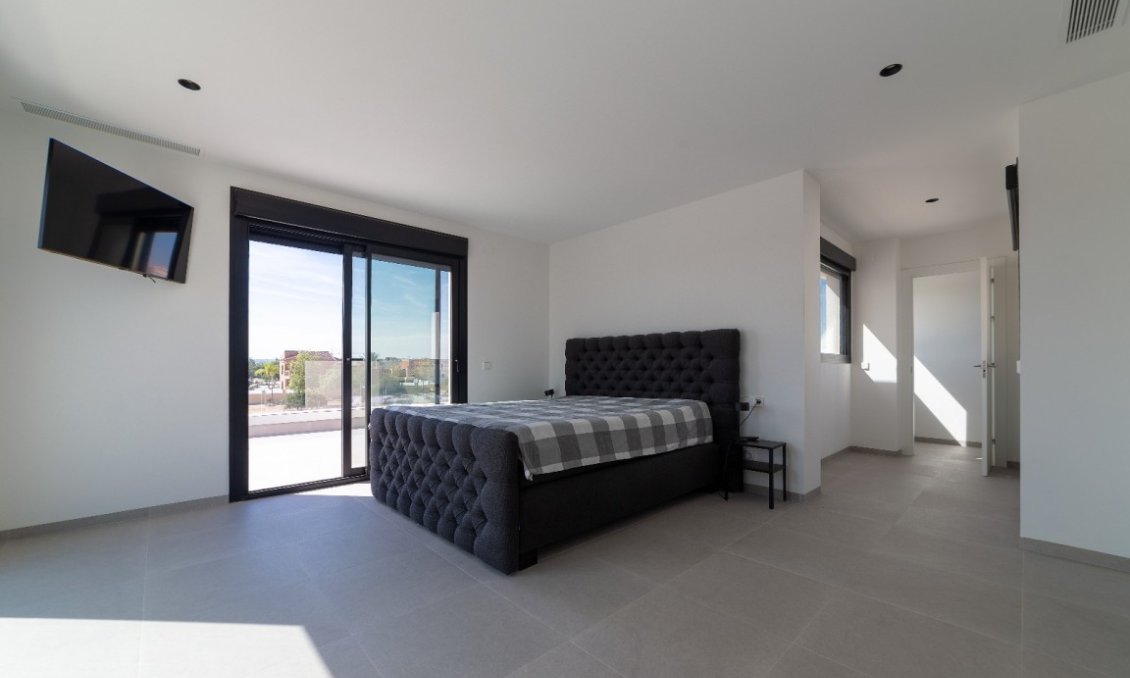 Wiederverkauf - Villa -
Los Montesinos - Costa Blanca